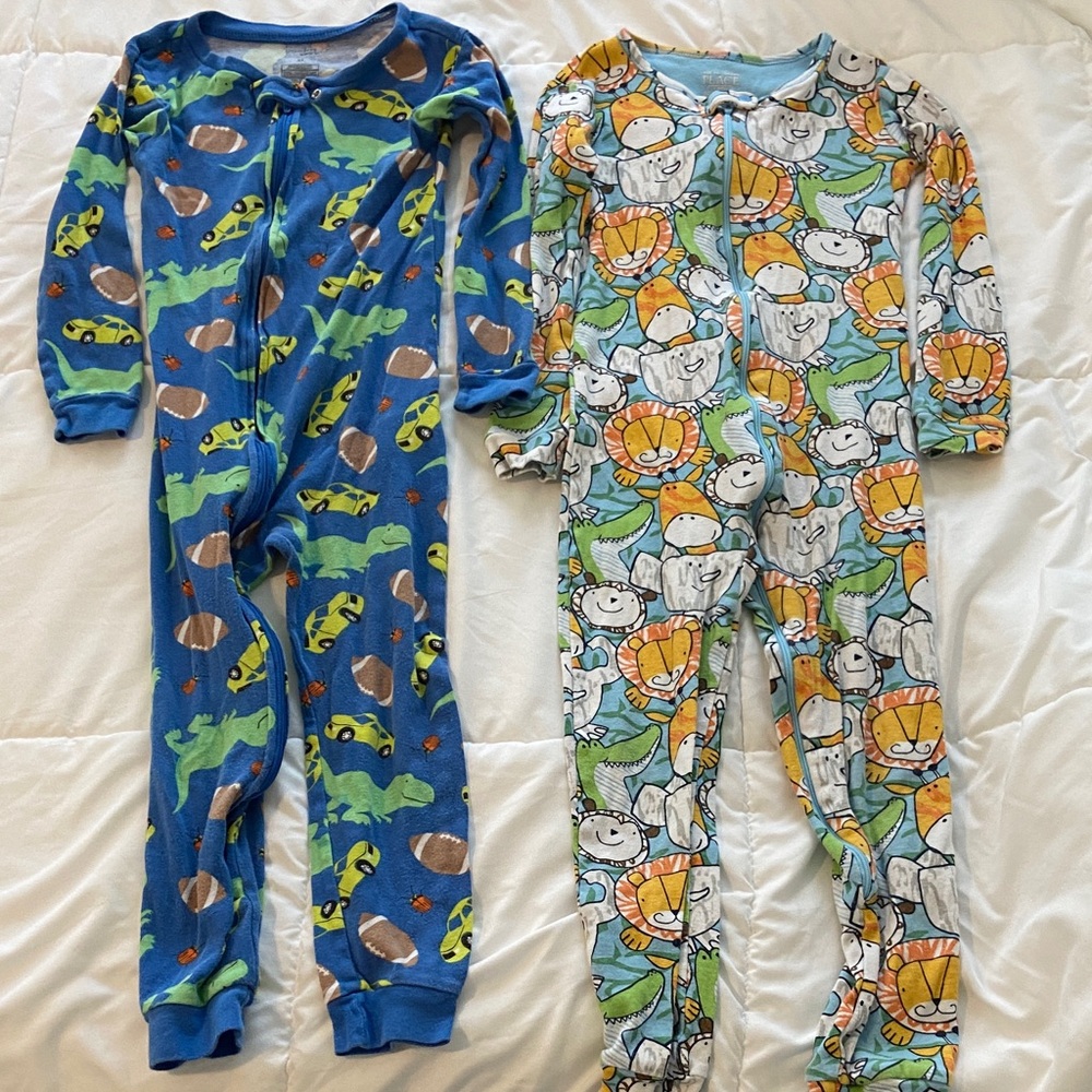 5T toddler boys cotton footies/sleepers